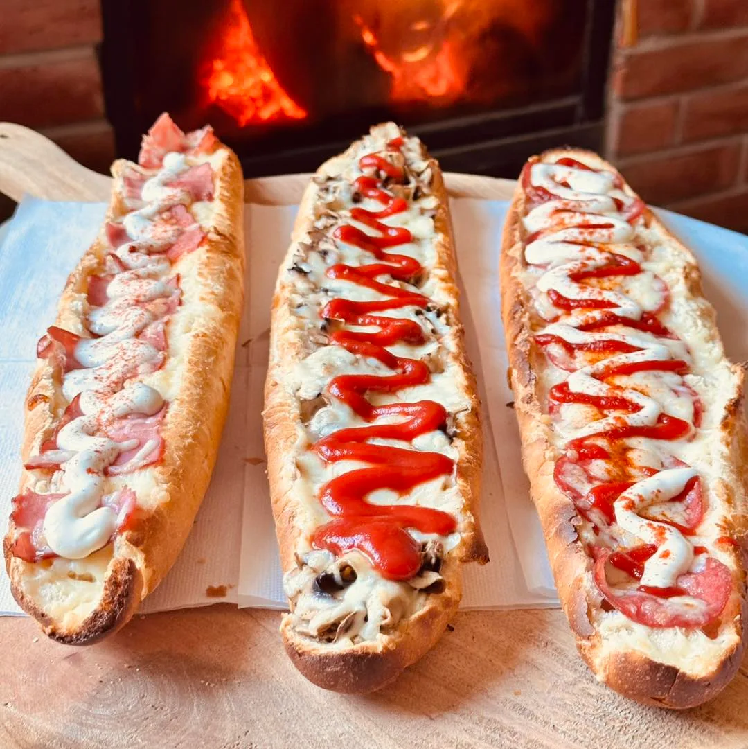 Staromiejska Pizzeria-Restauracja Pyrzyce — dania i wnętrze